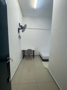 Townhouse For Rent in Bandar Saujana Putra,SGR