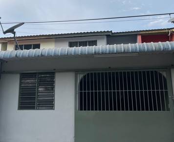1.5-storey Terraced House For Sale in Nibong Tebal,PNG