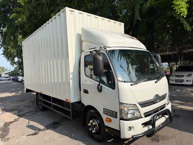 2019 Hino XZU720R 4.0 (M) 18Kaki (BDM7500)