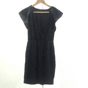 Uniqlo Full Lace Dress - Clothes for sale in Johor Bahru, Johor Uniqlo Full Lace Dress - Clothes for sale in Johor Bahru, Johor