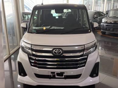Toyota Roomy CUSTOM in Gombak, KUL