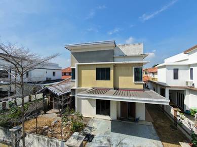 Bungalow House For Sale in Aman Perdana,SGR