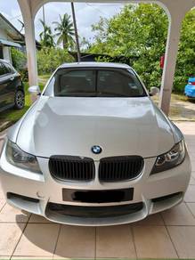 BMW 325i 25i (CBU) in Muar, JHR