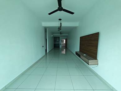 Condominium For Sale in Setia Tri-angle