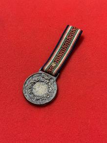 Tibetan Vajra Sutra pendant