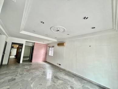 Bungalow House For Sale in Rawang,SGR
