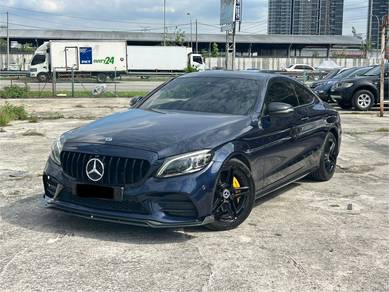 Mercedes Benz C300 300 COUPE AMG LINE (CBU) in Kepong, KUL
