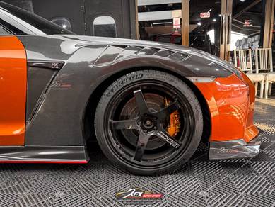 Nissan GTR GTR35 R35 Fender Nismo Carbon Bodykit