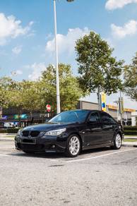 BMW 523i 23i SE in Kajang, SGR