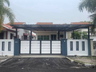 Semi-Detached House For Sale in Kuala Kedah,KDH