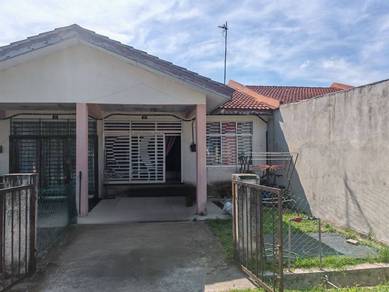 1-storey Terraced House For Sale in Lukut,NSN