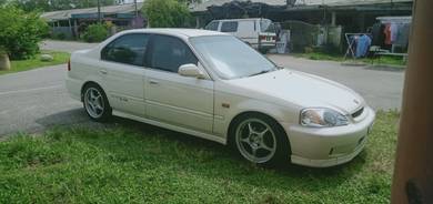 Honda Civic EXi in Chukai, TRG