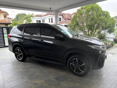 Perodua Aruz AV in Bandar Botanic, SGR