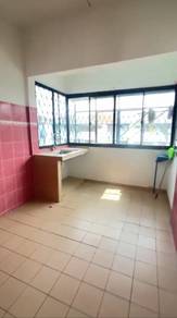 Flat For Rent in Taman Pinggiran Batu Caves Flat