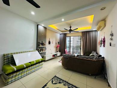 Condominium For Sale in Skycube Residence