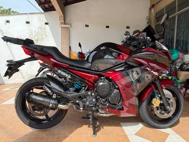 Yamaha XJ6 Diversion F
