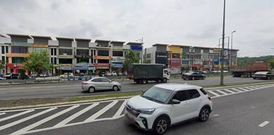 Shop lot For Rent in Semenyih,SGR