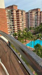 Condominium For Rent in Forest Green