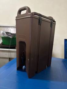 Water dispenser