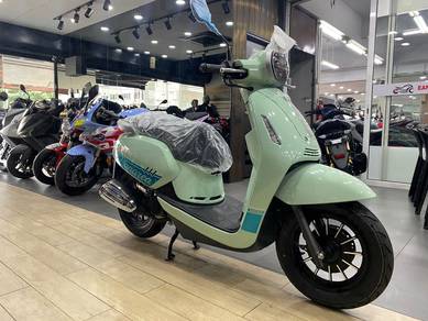 Benelli Panarea 125