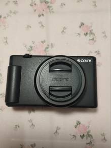 SONY ZV1F vlogging camera