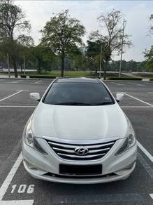 Hyundai Sonata EXECUTIVE in Sungai Besi, KUL