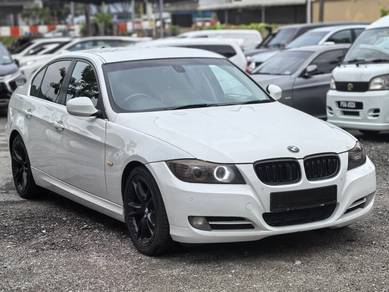 BMW 320i 20i EXECUTIVE (CKD) in Sungai Nibong, PNG
