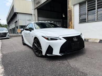 Lexus IS 300 F-SPORT in Glenmarie, SGR