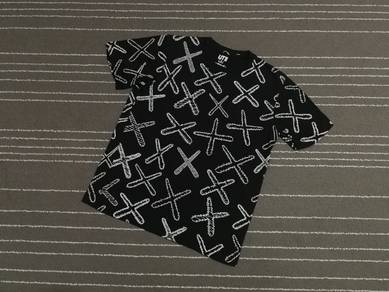 Kaws X uniqlo full print M