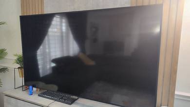 Samsung 65" UHD smart tv Faulty