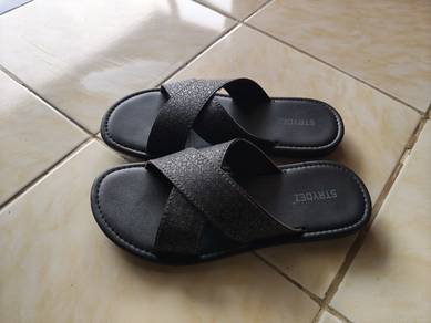 STRYDEZ Batik Sandal untuk Lelaki