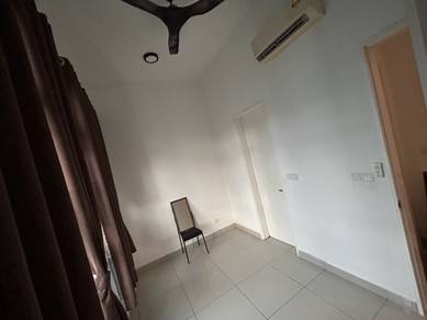 Room in Sepang, SGR