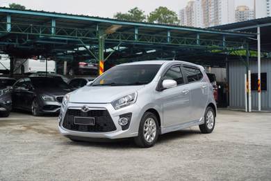 Perodua Axia SE SE in Old Klang Road, KUL