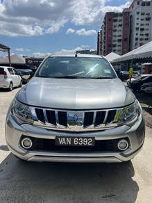 Mitsubishi Triton VGT A/T PREMIUM in Desa Petaling, KUL