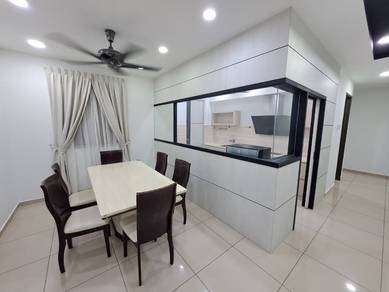 Condominium For Sale in Platinum III @ Teluk Kumbar Heights