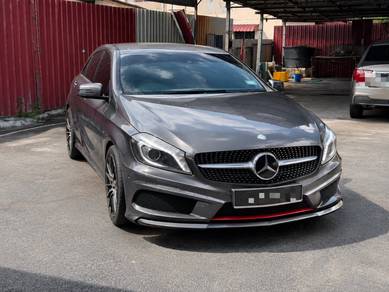 Mercedes Benz A250 250 AMG LINE in Kajang, SGR
