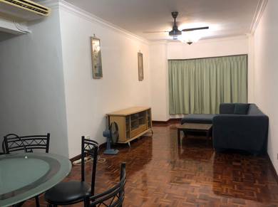 Condominium For Rent in Danau Impian
