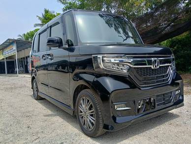 Honda N BOX CUSTOM GL TURBO HONDA SENSING in Gombak, SGR