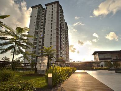Condominium For Rent in SkyVilla Condominium (MJC)
