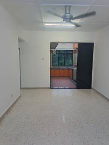 Apartment For Sale in Pangsapuri Sri Mayang