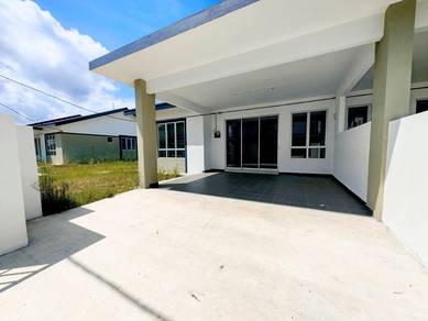 Semi-Detached House For Sale in Salak Tinggi,SGR