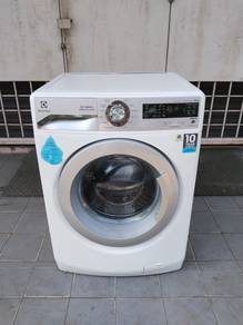Inverter front load hot washer 8kg Electrolux