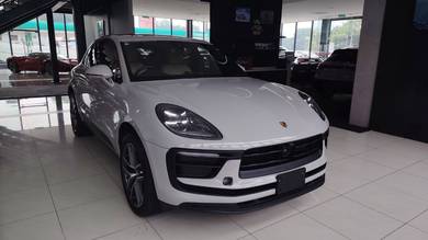 Porsche Macan FACELIFT in Damansara, KUL