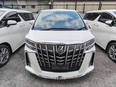 Toyota Alphard X in KL City, KUL