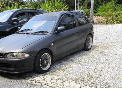 Proton Satria GL in Rawang, SGR