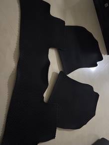 toyota cross carpet