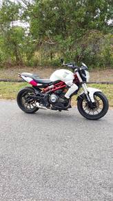 Benelli TNT 300