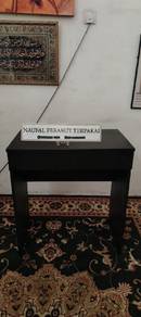 Naufal perabut terpakai meja solek 