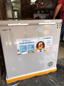 Peti Freezer Frozen food 157Liter
