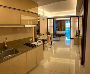 Service Residence For Sale in Chelsea @ Plaza Damas 3